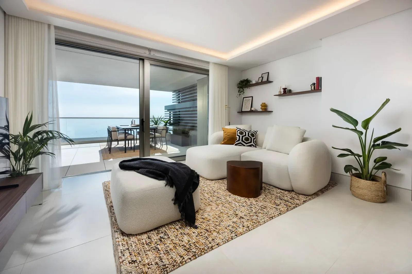 Home staging en Málaga, proyecto Sierra Blanca Tower 1